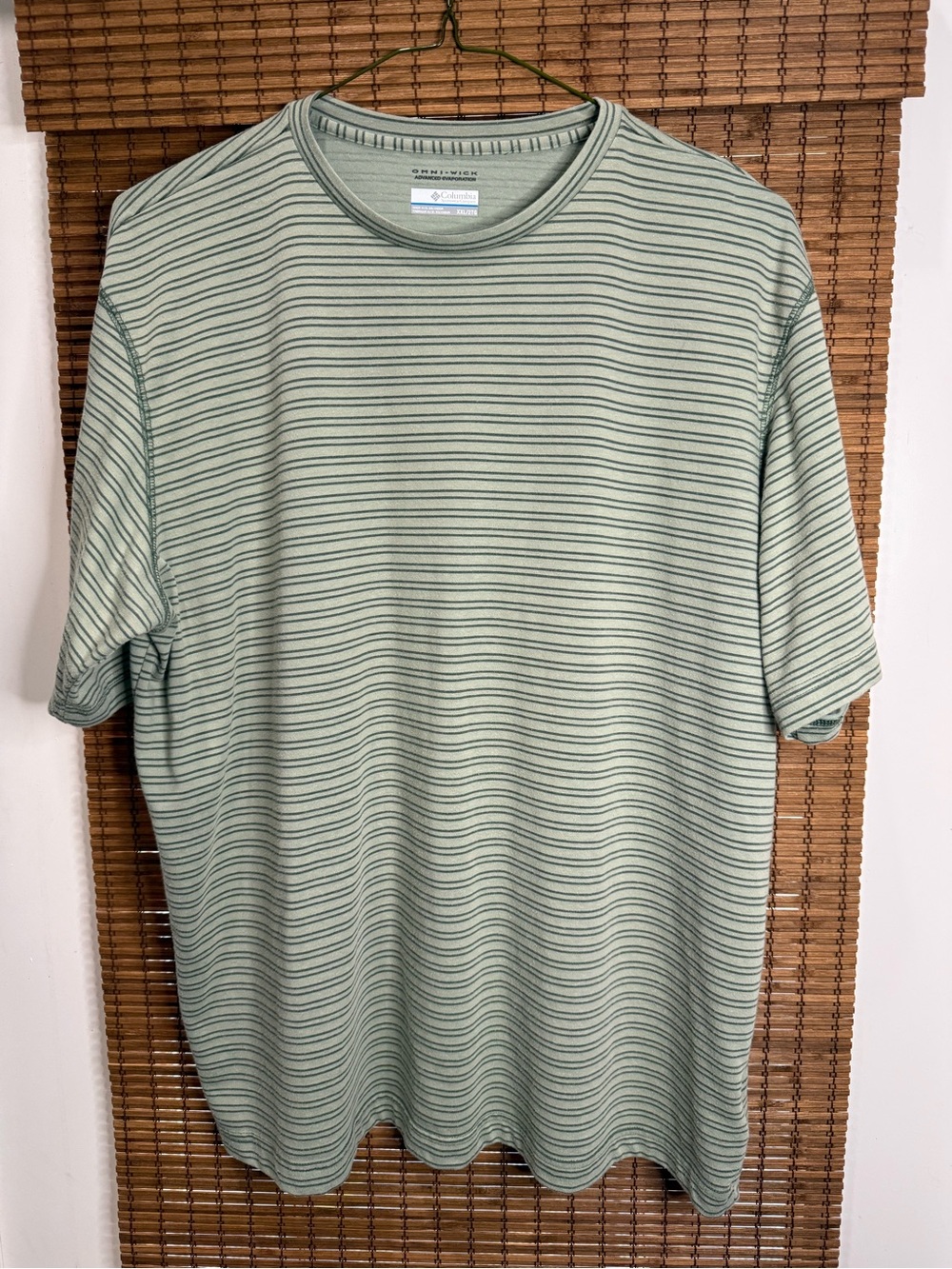 Columbia Omni Wick Men's Short-Sleeve Striped Crew Neck T-Shirt